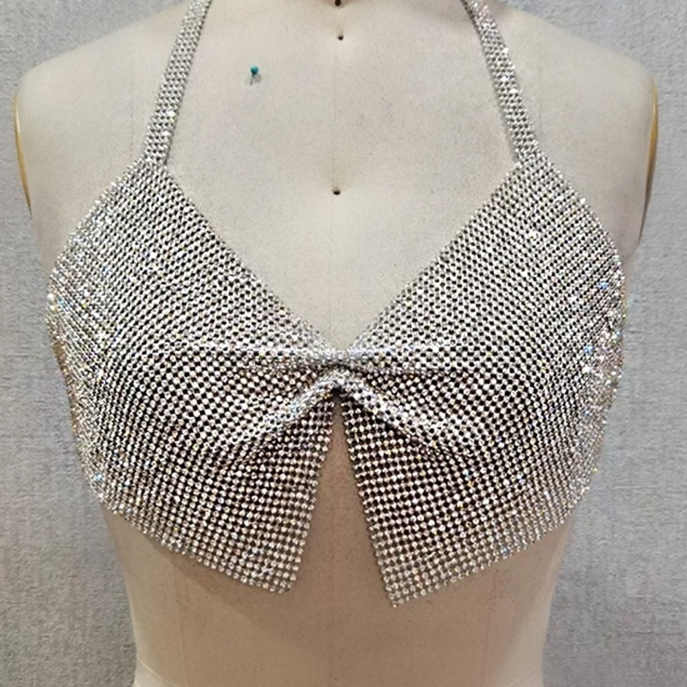 CRYSTAL BOW TOP BODY CHAIN WORN ONCE